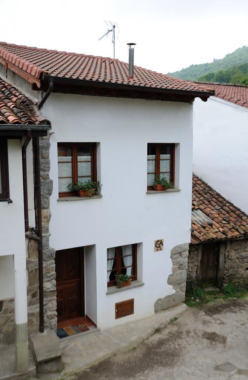Casa Guela Pension Pajares  Buitenkant foto